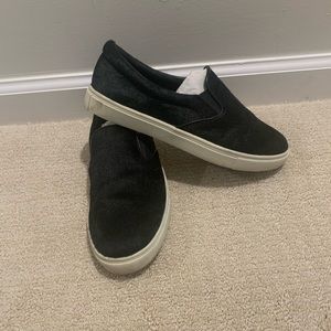 Steve Madden ECENTRIC Blk Pony Hair SlipOn Sneaker